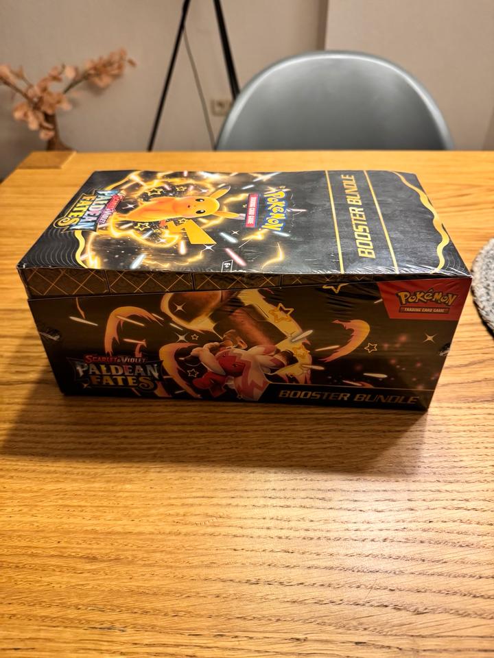 Pokémon Paldean Fates Booster Bundle Display