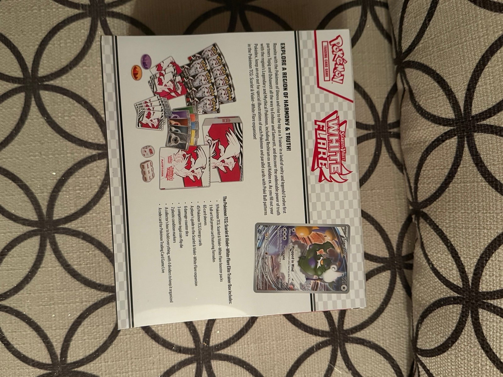 New Sealed Pokemon White Flare Elite Trainer Box